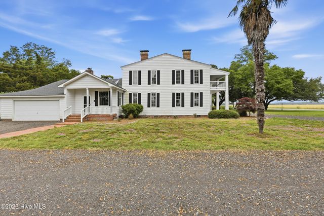 725 Griffin Swamp Road, Elizabeth City, NC 27909