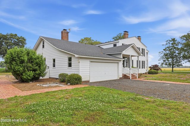 725 Griffin Swamp Road, Elizabeth City, NC 27909