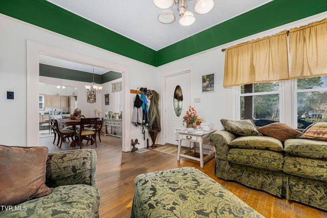 136 Church Street, Butler, TN 37640