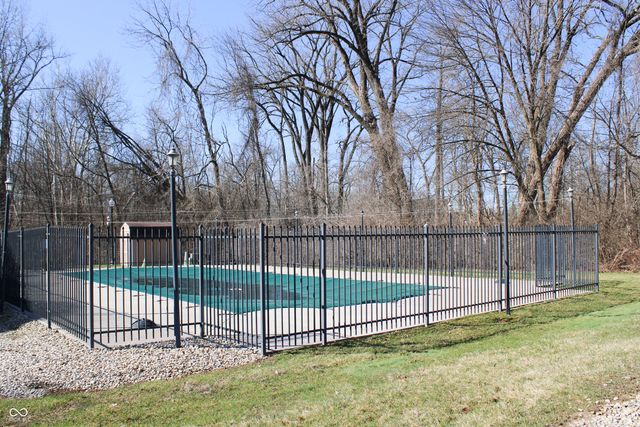 6509 Emerald Hill Court 101, Indianapolis, IN 46237