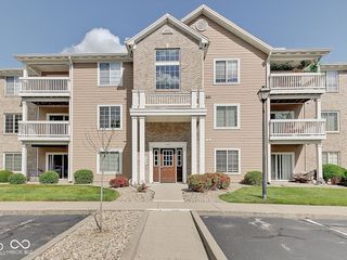 6509 Emerald Hill Court 101, Indianapolis, IN 46237