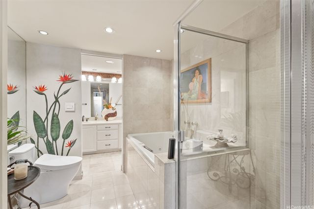 217 Prospect Street M8, Honolulu, HI 96813