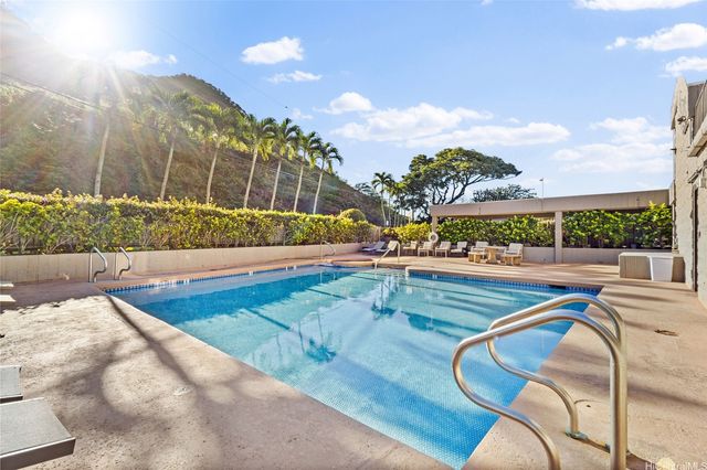 217 Prospect Street M8, Honolulu, HI 96813