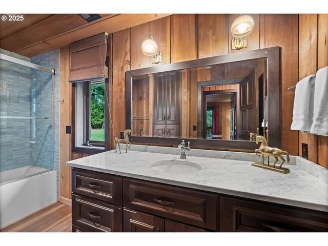 51720 Nw Hayward Rd, Manning, OR 97125