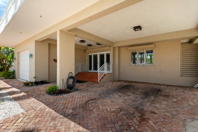 171 Kahiki Drive, Plantation Key, FL 33070