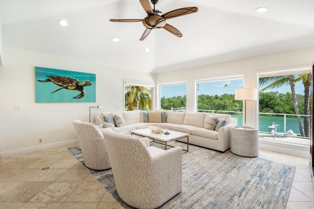 171 Kahiki Drive, Plantation Key, FL 33070