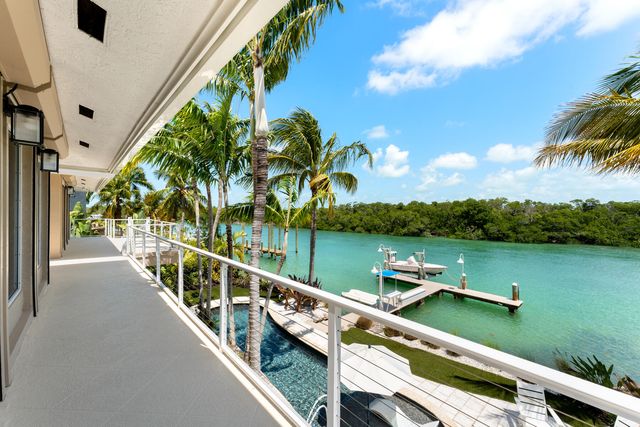 171 Kahiki Drive, Plantation Key, FL 33070