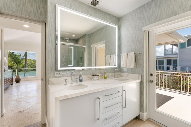 171 Kahiki Drive, Plantation Key, FL 33070