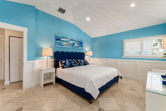 171 Kahiki Drive, Plantation Key, FL 33070