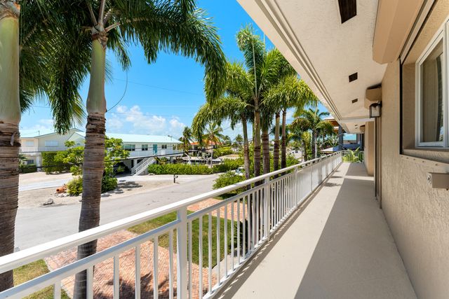 171 Kahiki Drive, Plantation Key, FL 33070