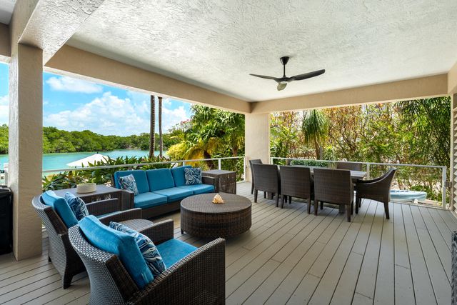 171 Kahiki Drive, Plantation Key, FL 33070