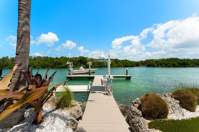 171 Kahiki Drive, Plantation Key, FL 33070