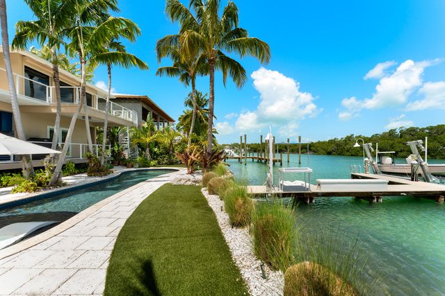 171 Kahiki Drive, Plantation Key, FL 33070