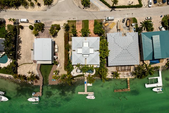 171 Kahiki Drive, Plantation Key, FL 33070