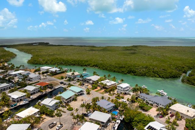 171 Kahiki Drive, Plantation Key, FL 33070