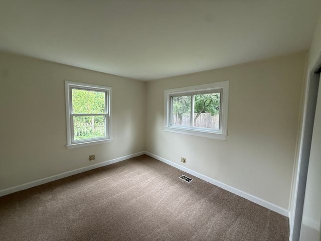 117 E Elm Street, Wheaton, IL 60189