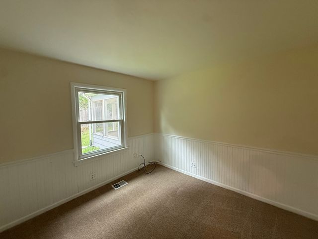 117 E Elm Street, Wheaton, IL 60189