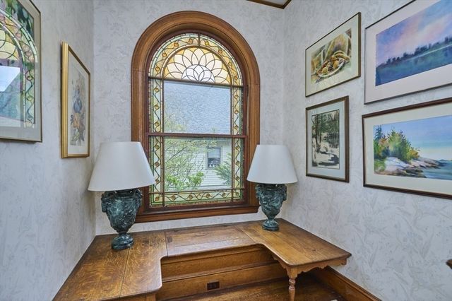 17 Copley St, Newton, MA 02458