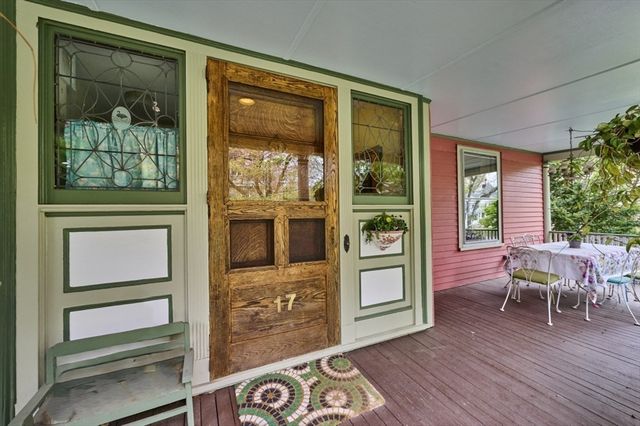 17 Copley St, Newton, MA 02458