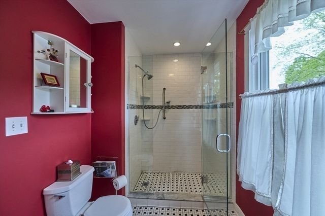 17 Copley St, Newton, MA 02458