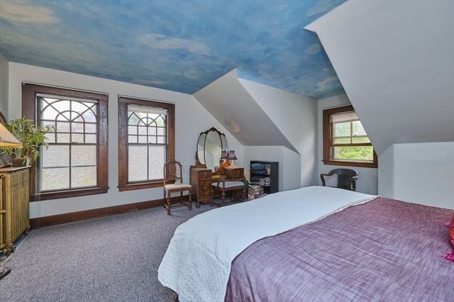 17 Copley St, Newton, MA 02458
