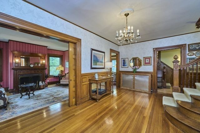 17 Copley St, Newton, MA 02458
