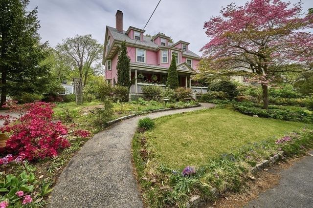 17 Copley St, Newton, MA 02458