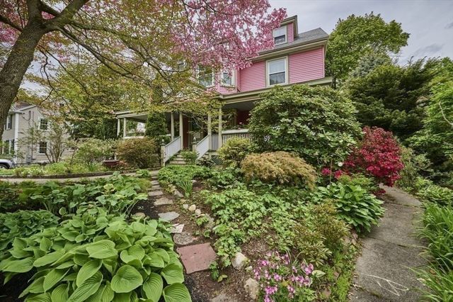 17 Copley St, Newton, MA 02458