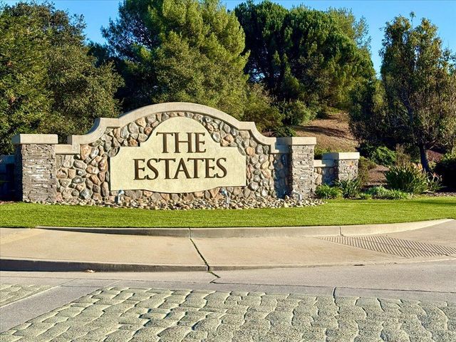 1112 Oakmont Place, Nipomo, CA 93444