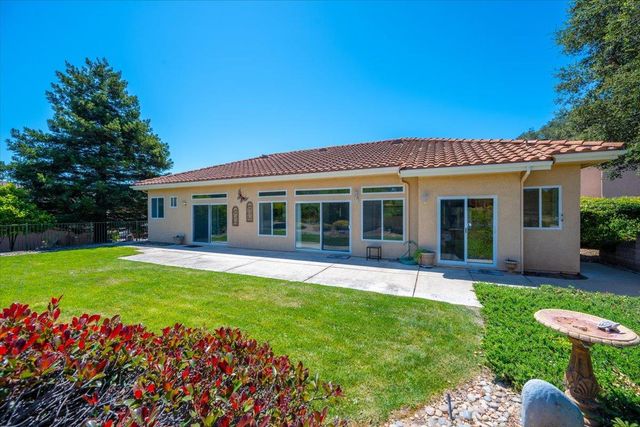 1112 Oakmont Place, Nipomo, CA 93444