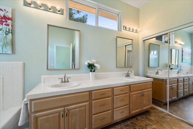 1112 Oakmont Place, Nipomo, CA 93444