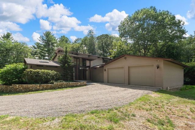 44 Vine Street, Andover, MA 01810