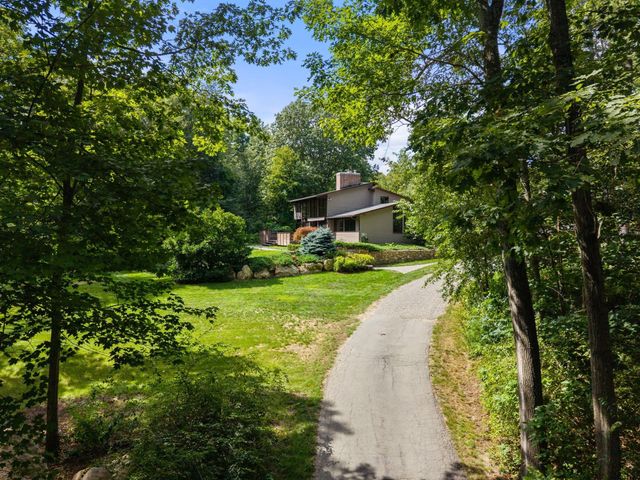 44 Vine Street, Andover, MA 01810