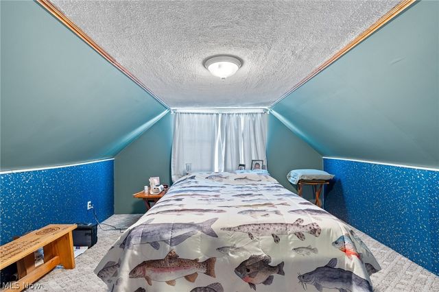 2557 9th Street, Cuyahoga Falls, OH 44221