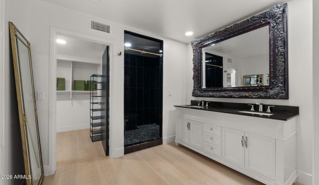 7240 N VIA DE LA MONTANA --, Scottsdale, AZ 85258