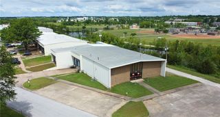 2000 N Dixieland Road, Rogers, AR 72756