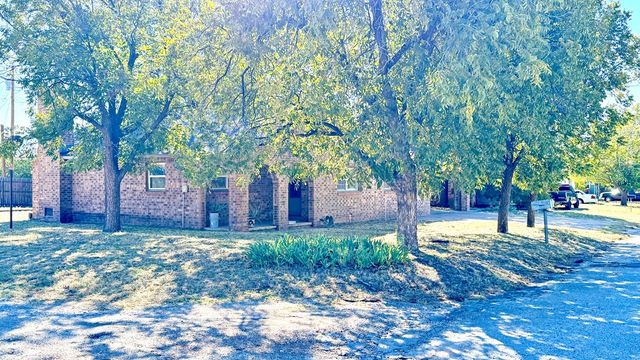 1244 Walnut St, Colorado City, TX 79512