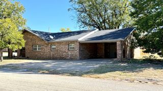 1244 Walnut St, Colorado City, TX 79512