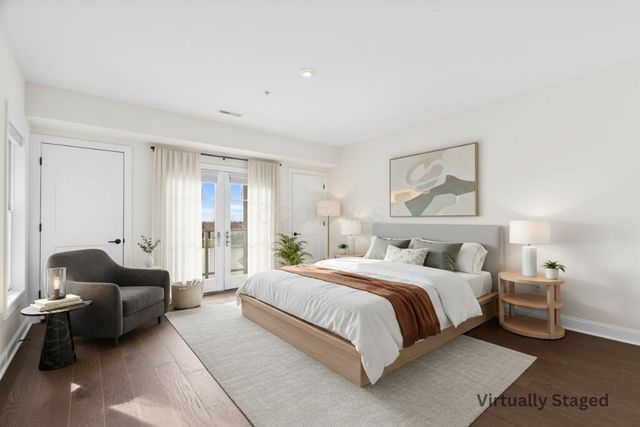 5233 Highpointe Lakes Drive, 301, Westerville, OH 43081