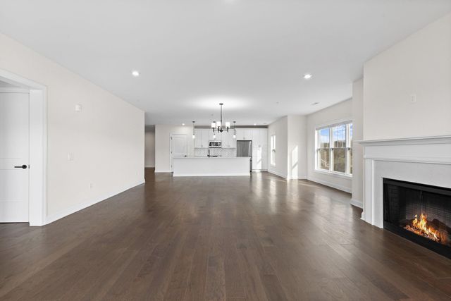 5233 Highpointe Lakes Drive, 301, Westerville, OH 43081