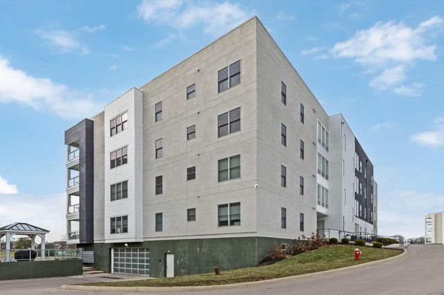 5233 Highpointe Lakes Drive, 301, Westerville, OH 43081