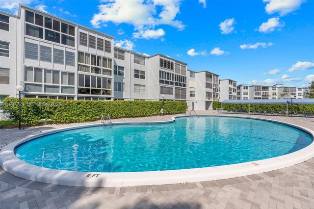 1480 NW 80th Avenue 304, Margate, FL 33063