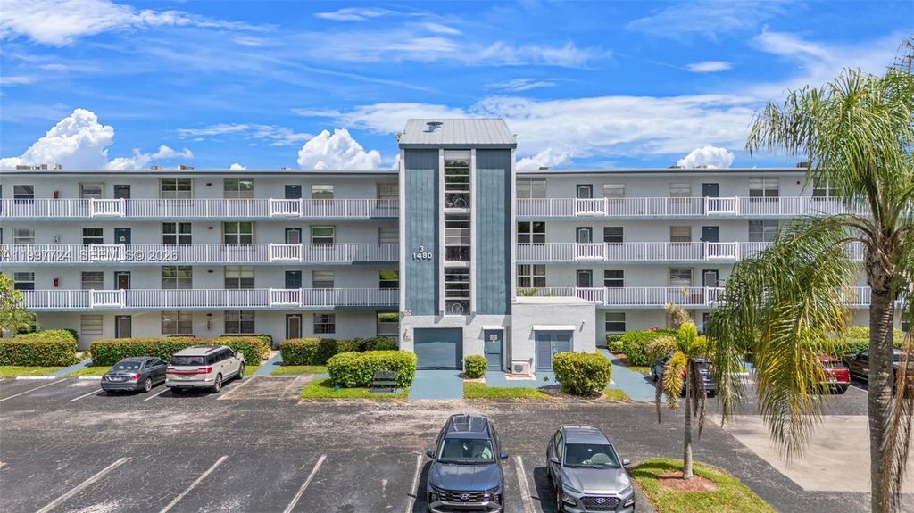 1480 NW 80th Avenue 304, Margate, FL 33063