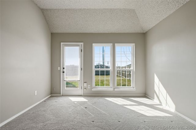 12302 E 87th Street N, Owasso, OK 74055