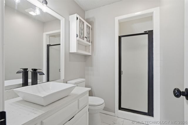 12302 E 87th Street N, Owasso, OK 74055