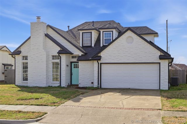 12302 E 87th Street N, Owasso, OK 74055