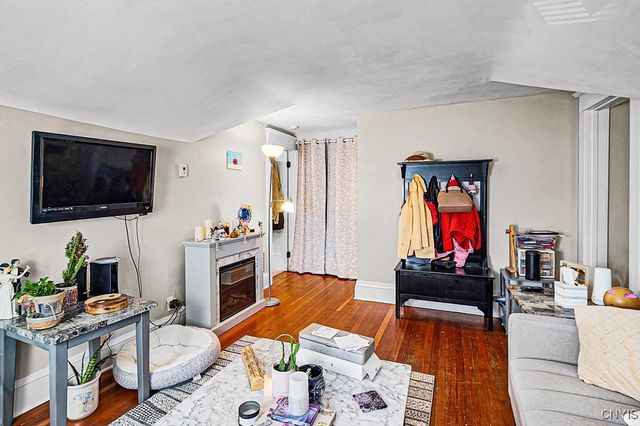 2 Russell Ave, Whitestown, NY 13495