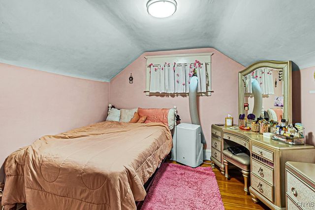 2 Russell Ave, Whitestown, NY 13495