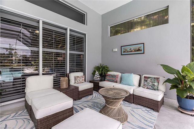 4372 Bittern CT, Naples, FL 34119
