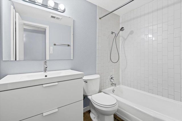 1304 Mariposa DR 156, Austin, TX 78704